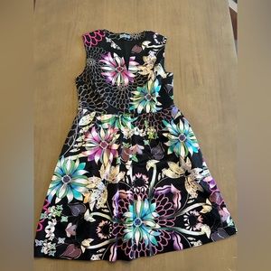 Cynthia Rowley floral print dress, sleeveless with pockets, size 6